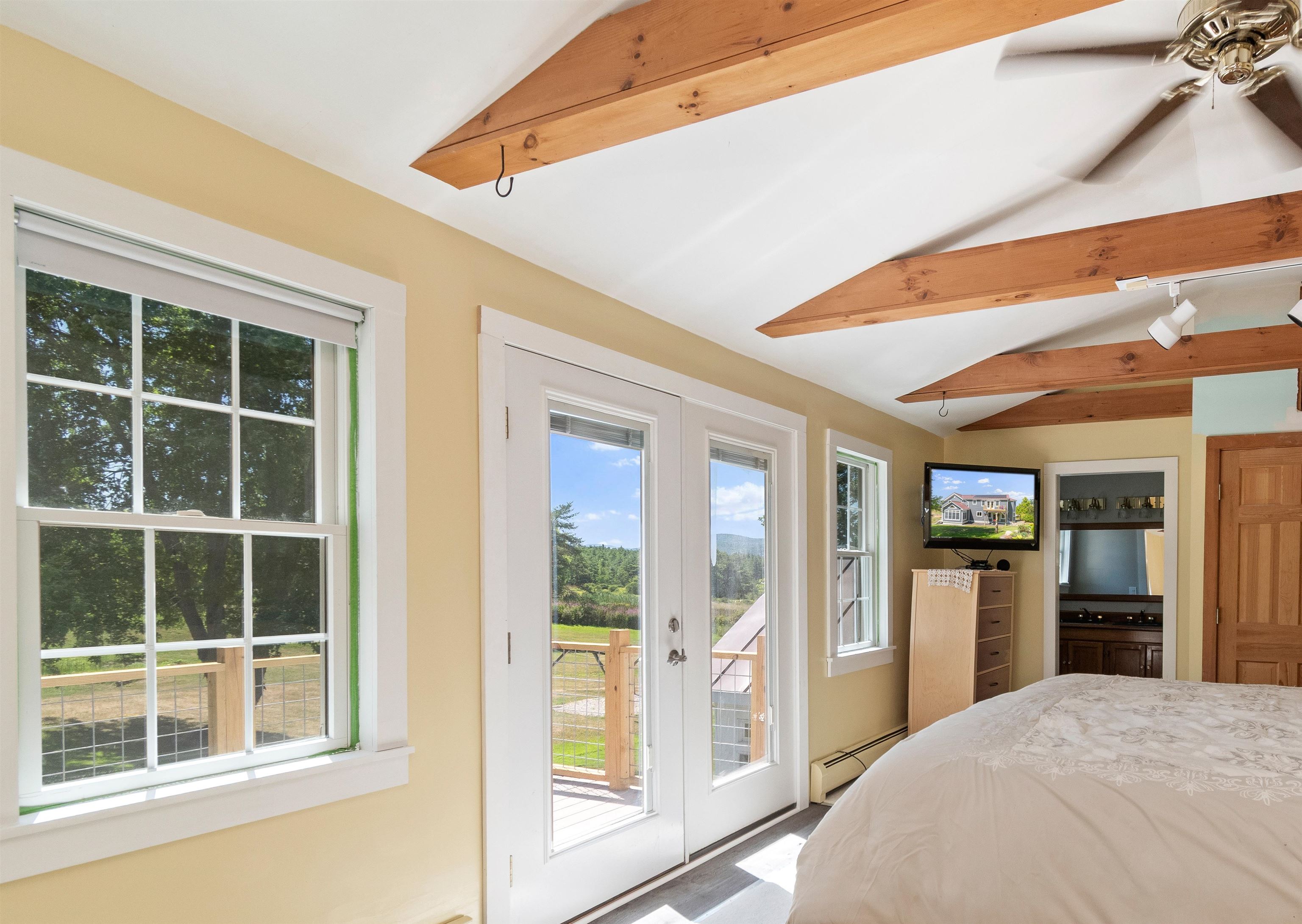 4351 Crown Point Road Bridport, VT 05734 - Photo 26 of 59