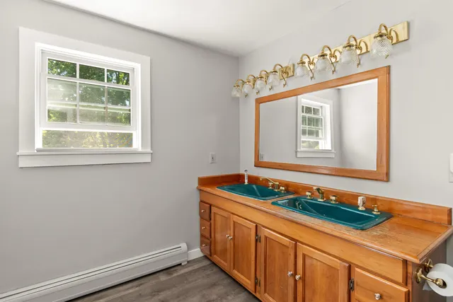 $639,900 | 4351 Crown Point Road, Bridport, VT 05734