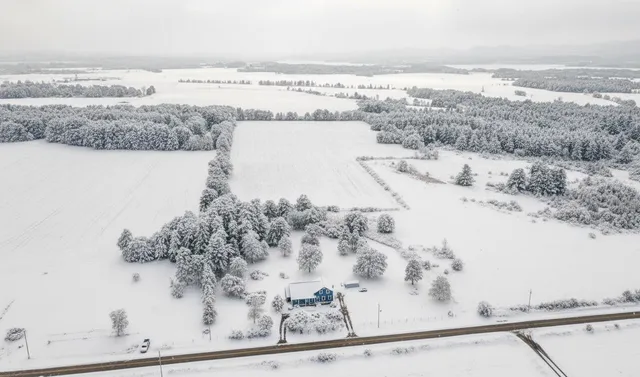 $639,900 | 4351 Crown Point Road, Bridport, VT 05734