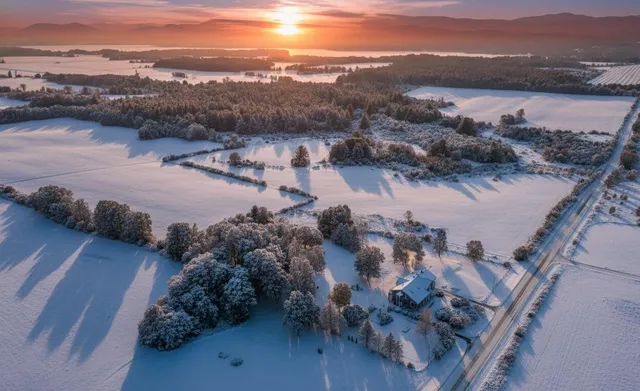 $639,900 | 4351 Crown Point Road, Bridport, VT 05734