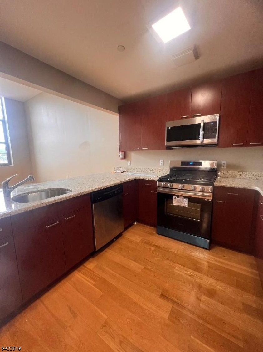 175 Broadway, Unit 311 Paterson, NJ 07501 - Photo 9 of 24