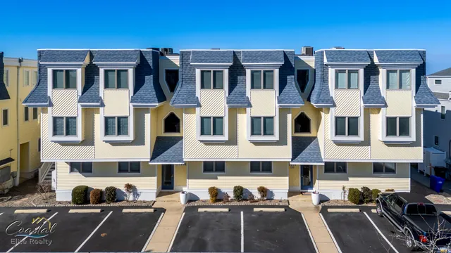 $1,595,000 | 1668 Ocean Drive, Unit B1, Avalon, NJ 08202
