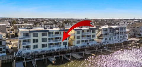 a view of a large building