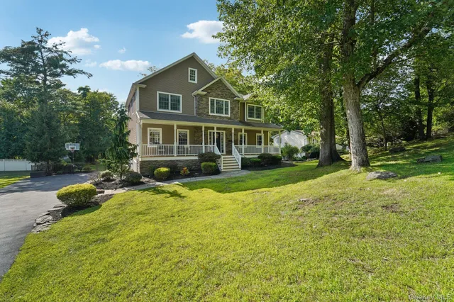 $1,100,000 | 26 Summit Avenue, Tappan, NY 10983