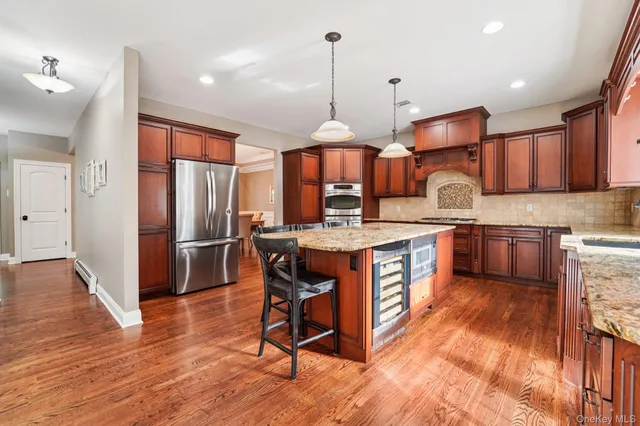 $1,100,000 | 26 Summit Avenue, Tappan, NY 10983