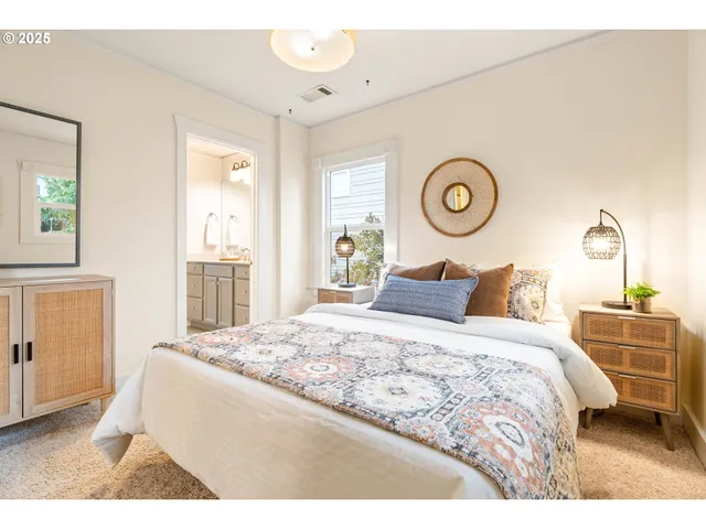 $518,000 | 1644 North Jarrett Street, Portland, OR 97217