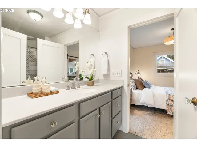 $518,000 | 1644 North Jarrett Street, Portland, OR 97217