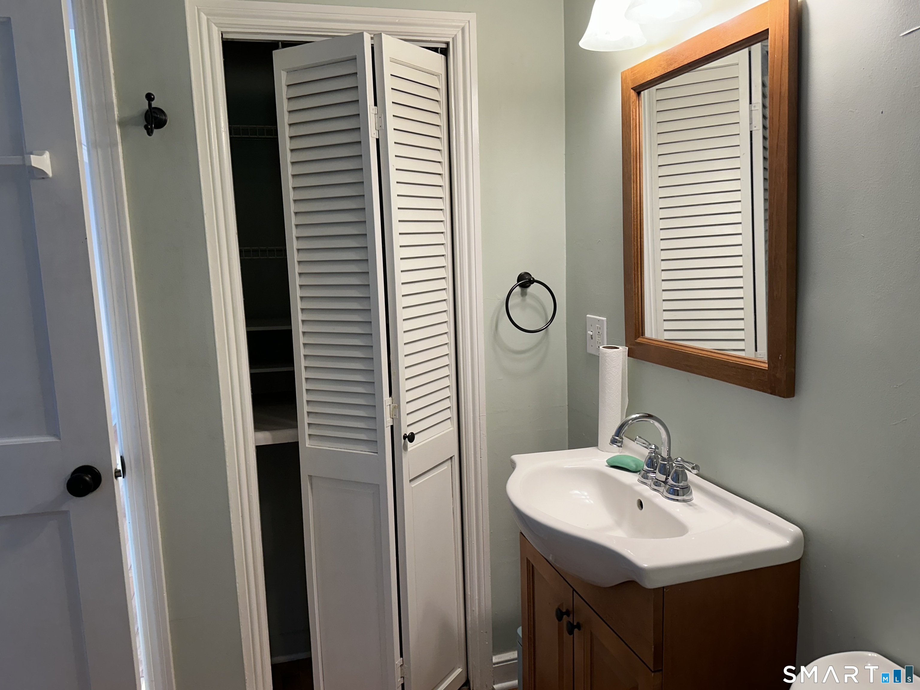 210 Oregon Road Cheshire, CT 06410 - Photo 10 of 12 Bathroom