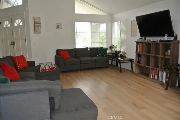 $5,000 | 27702 Bridlewood Drive, Castaic, CA 91384