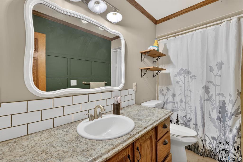 6235 Flushing Road Flushing, MI 48433 - Photo 28 of 58