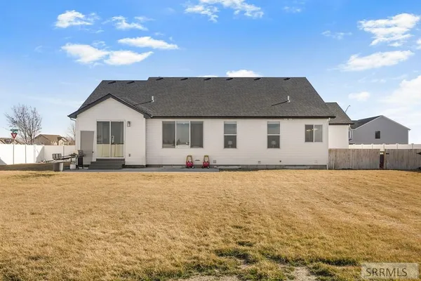 $599,900 | 2525 East Pinnacle Drive, Idaho Falls, ID 83401