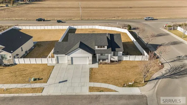 $599,900 | 2525 East Pinnacle Drive, Idaho Falls, ID 83401