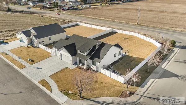 $599,900 | 2525 East Pinnacle Drive, Idaho Falls, ID 83401