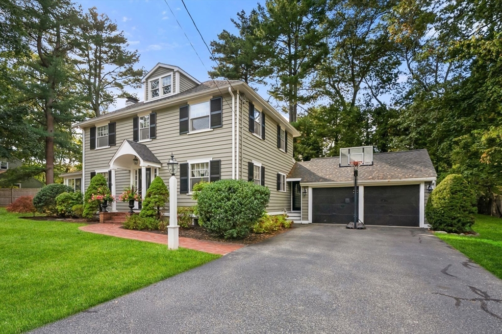3 Burnham Road Dover, MA 02030 - Photo 2 of 32 Gallery Image 2