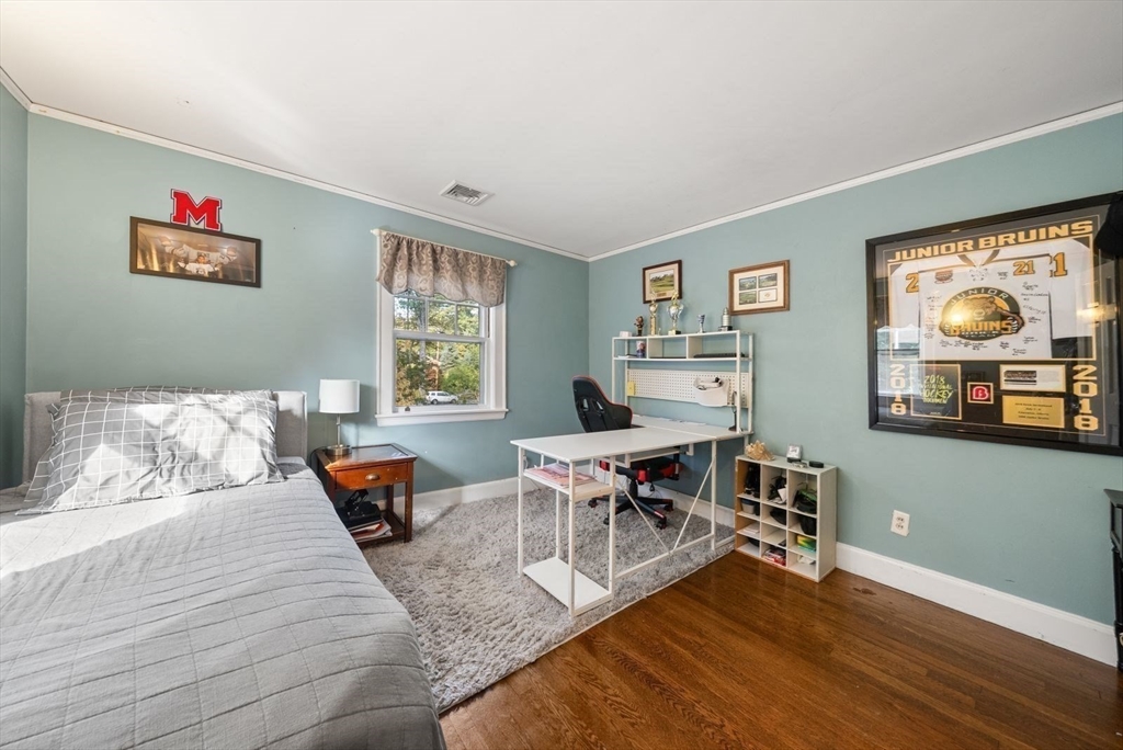 3 Burnham Road Dover, MA 02030 - Photo 25 of 32 Gallery Image 25