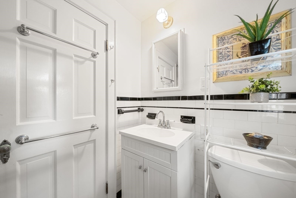 3 Burnham Road Dover, MA 02030 - Photo 29 of 32 Gallery Image 29