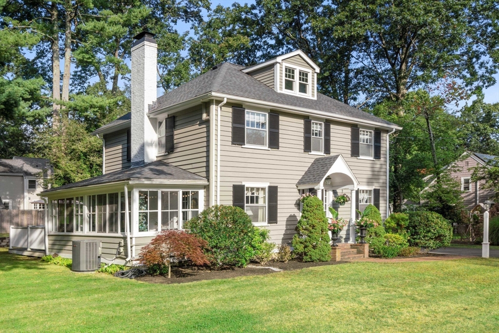 3 Burnham Road Dover, MA 02030 - Photo 3 of 32 Gallery Image 3