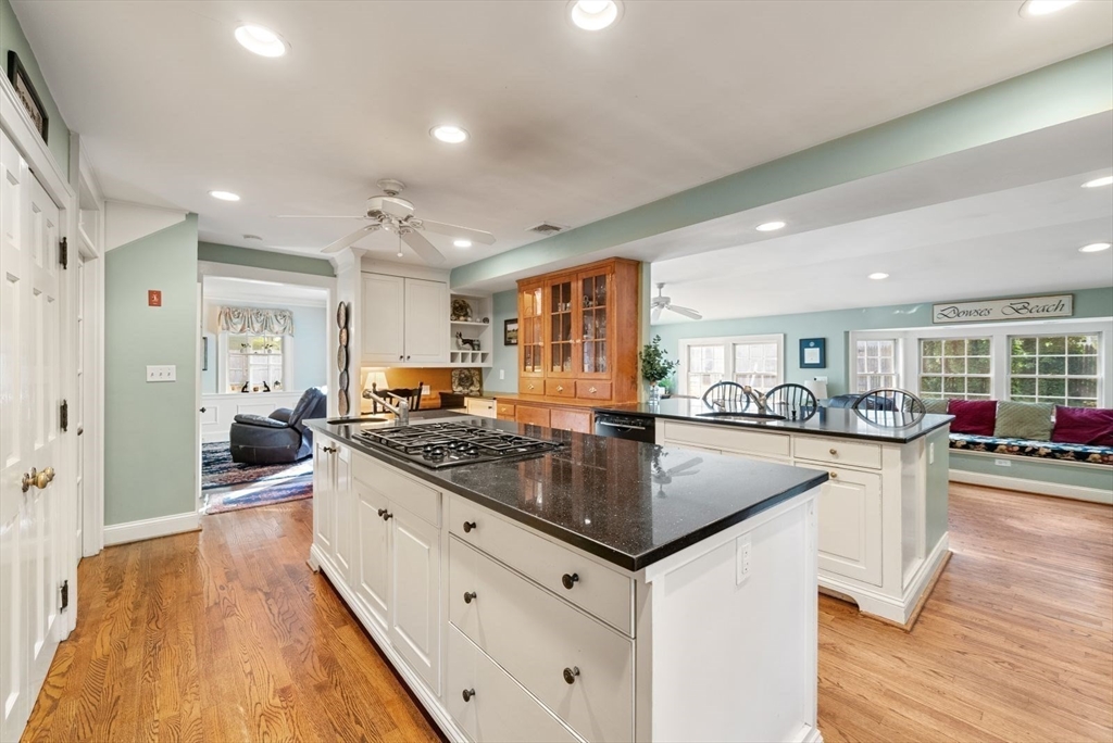 3 Burnham Road Dover, MA 02030 - Photo 7 of 32 Gallery Image 7
