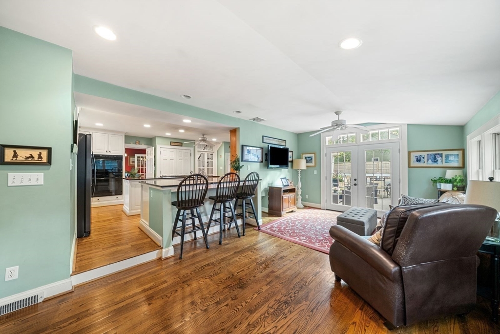 3 Burnham Road Dover, MA 02030 - Photo 8 of 32 Gallery Image 8