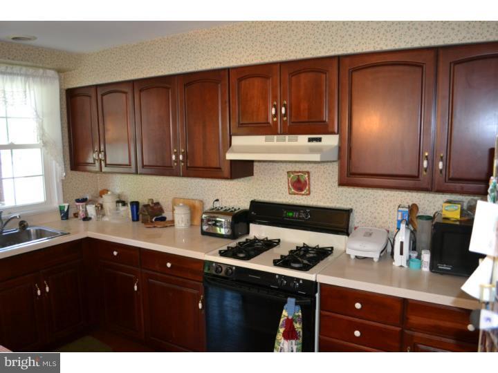 738 Michell Street Ridley Park, PA 19078 - Photo 14 of 20 Kitchen