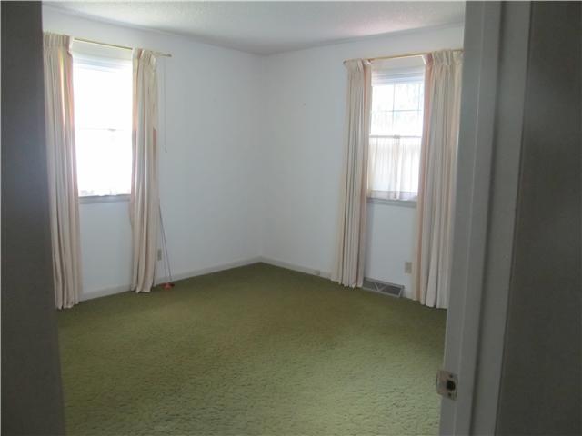 367 Old Blue Springs Road Smithville, TN 37166 - Photo 10 of 12 Gallery Image 10