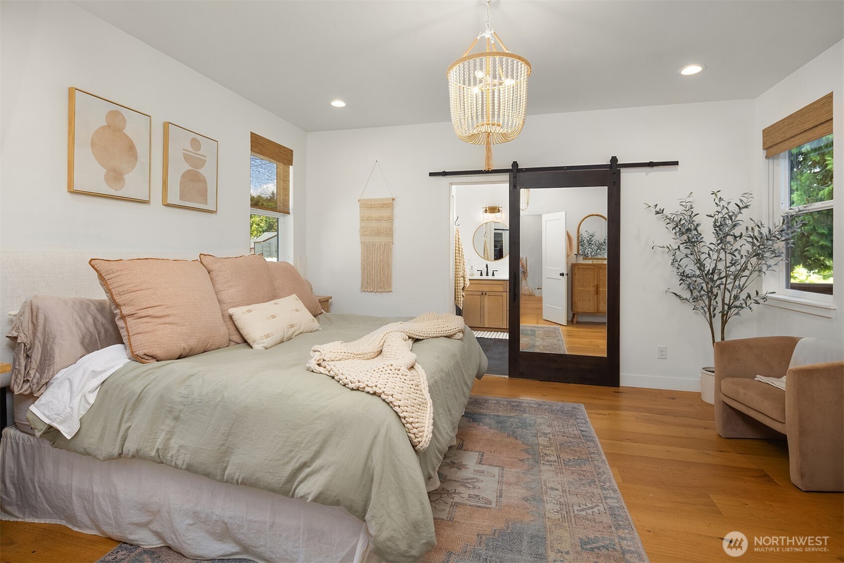 5256 40th Avenue Southwest Seattle, WA 98136 - Photo 22 of 40