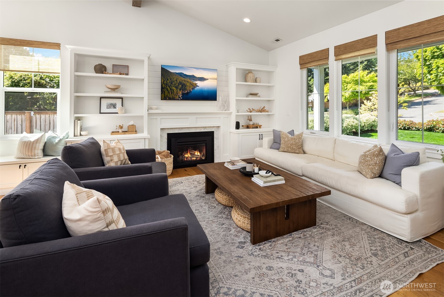 5256 40th Avenue Southwest Seattle, WA 98136 - Photo 3 of 40