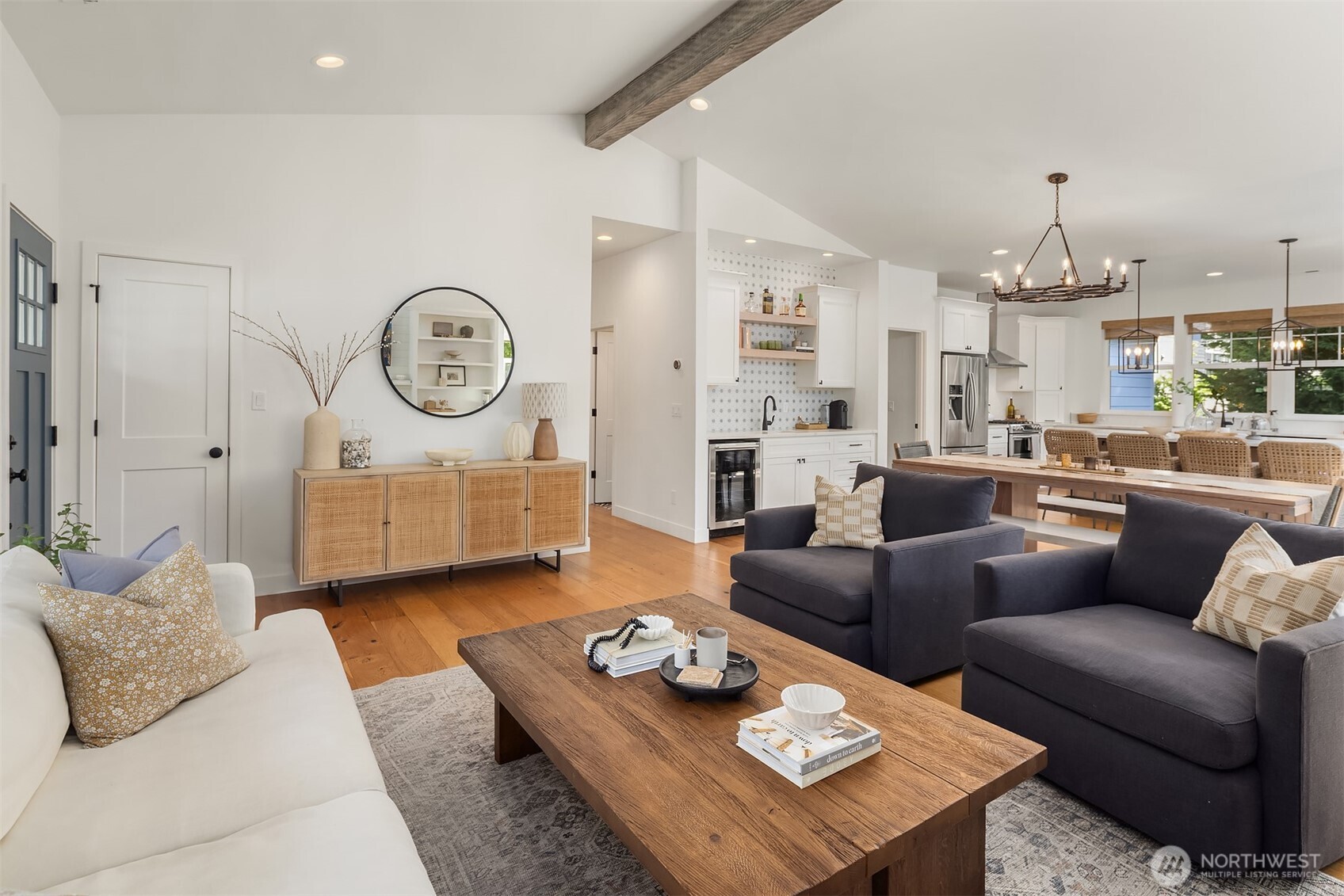 5256 40th Avenue Southwest Seattle, WA 98136 - Photo 4 of 40