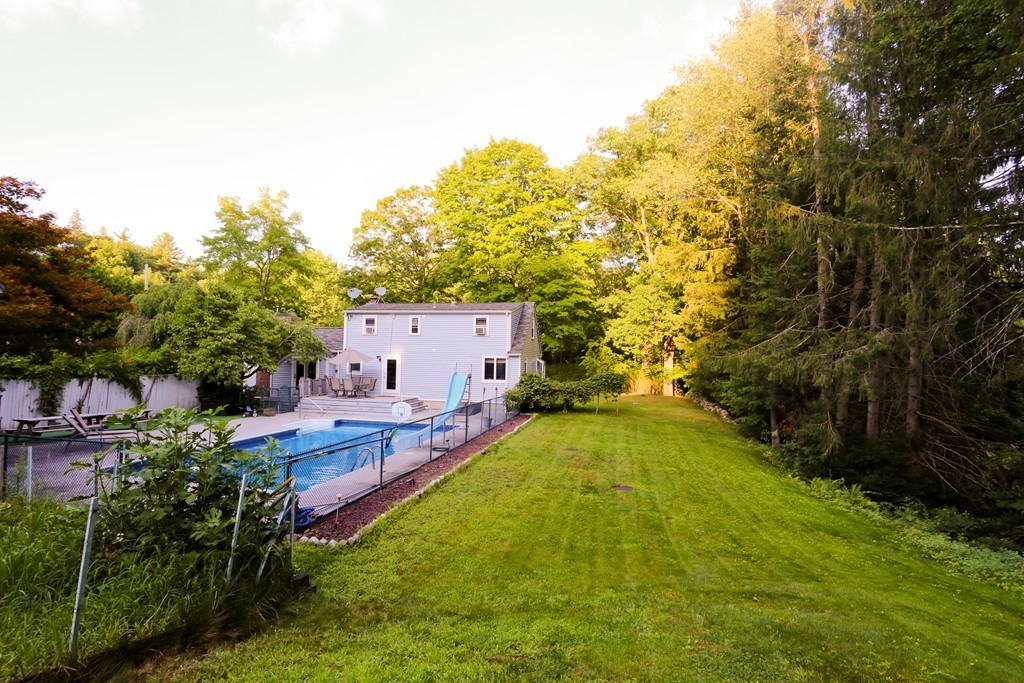36 Coburn Road Berlin, MA 01503 - Photo 10 of 21