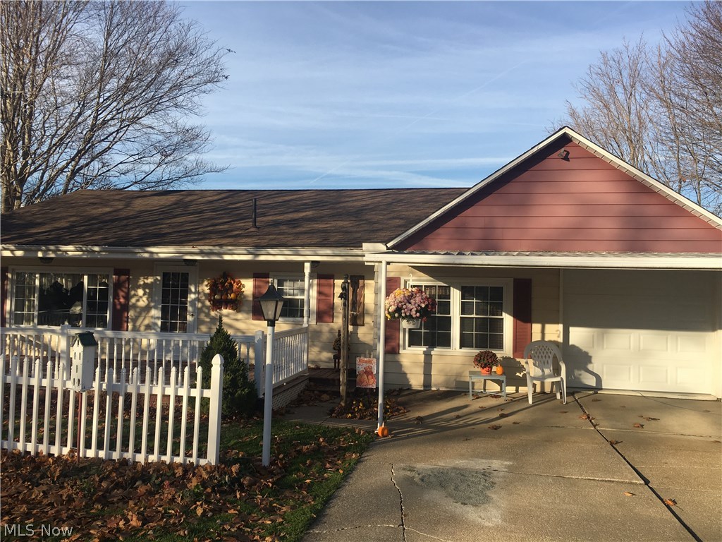 1725 Fohl Street Southwest Canton, OH 44706 - Photo 1 of 7