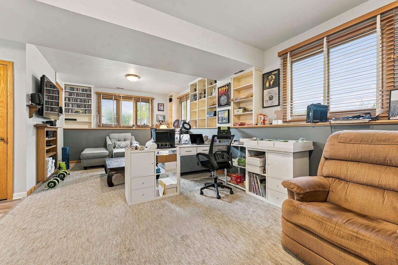 26032 West Wilson Road Antioch, IL 60002 - Photo 25 of 37 Gallery Image 25