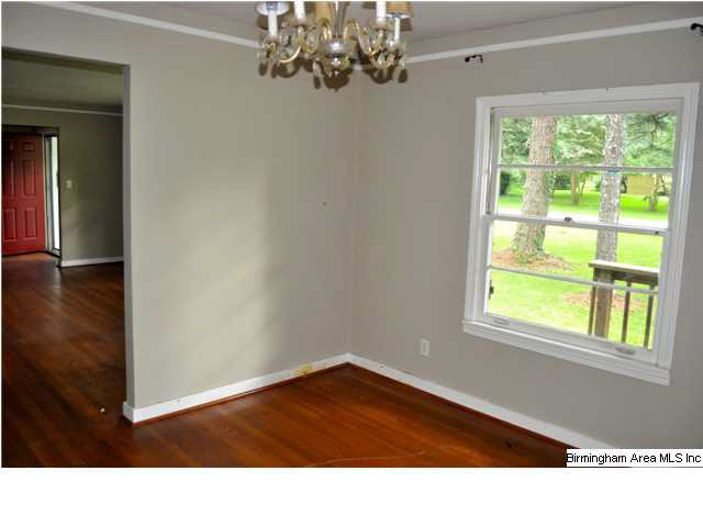 828 Martinwood Road Birmingham, AL 35235 - Photo 7 of 24