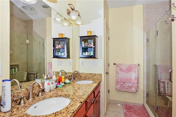 $629,900 | 170 Providence Pike, Unit 7, North Smithfield, RI 02896
