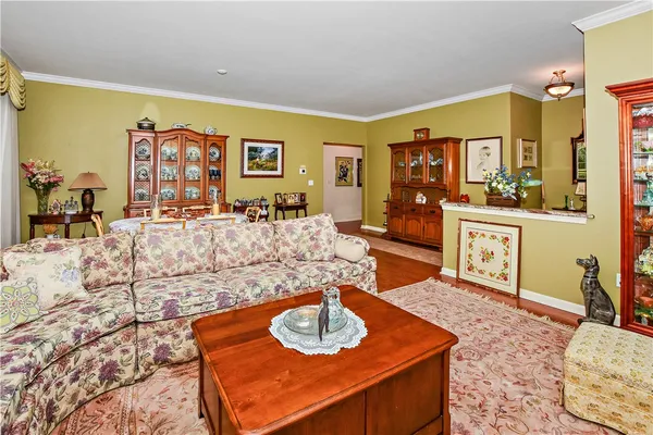 $629,900 | 170 Providence Pike, Unit 7, North Smithfield, RI 02896