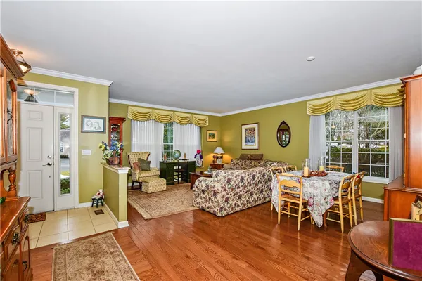 $629,900 | 170 Providence Pike, Unit 7, North Smithfield, RI 02896