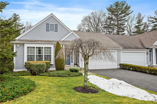 $629,900 | 170 Providence Pike, Unit 7, North Smithfield, RI 02896