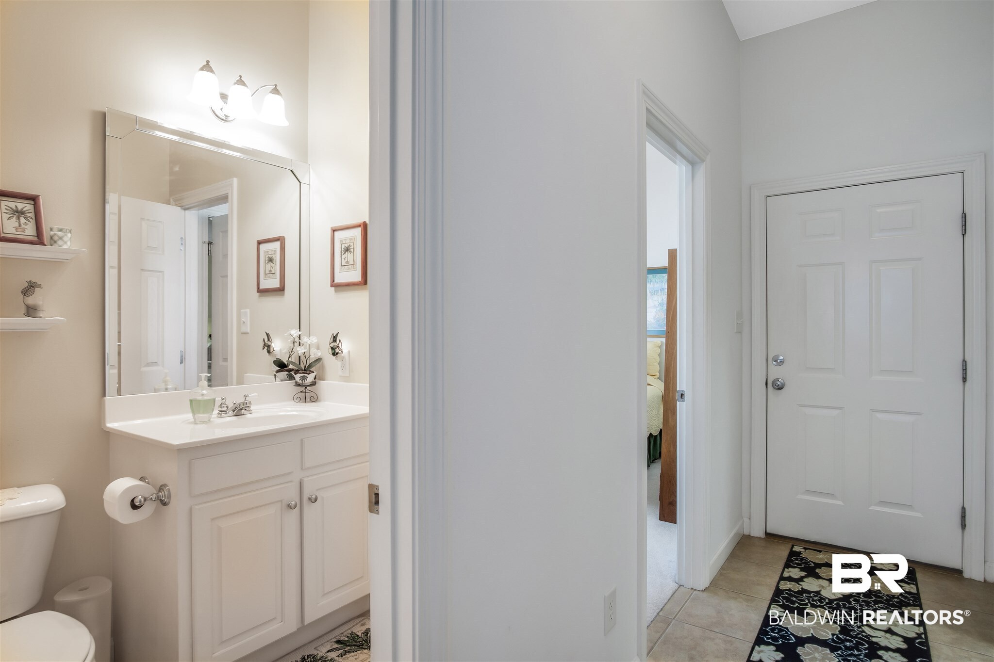 30833 Pine Court Daphne, AL 36527 - Photo 27 of 37 Guest Bathroom 2