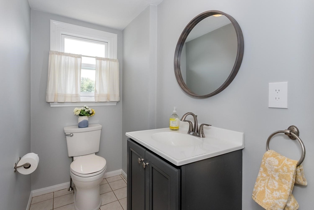6 Raven Road Canton, MA 02021 - Photo 10 of 18