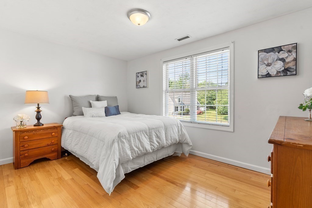 11 Meadowsweet Road Shrewsbury, MA 01545 - Photo 15 of 23 Gallery Image 15
