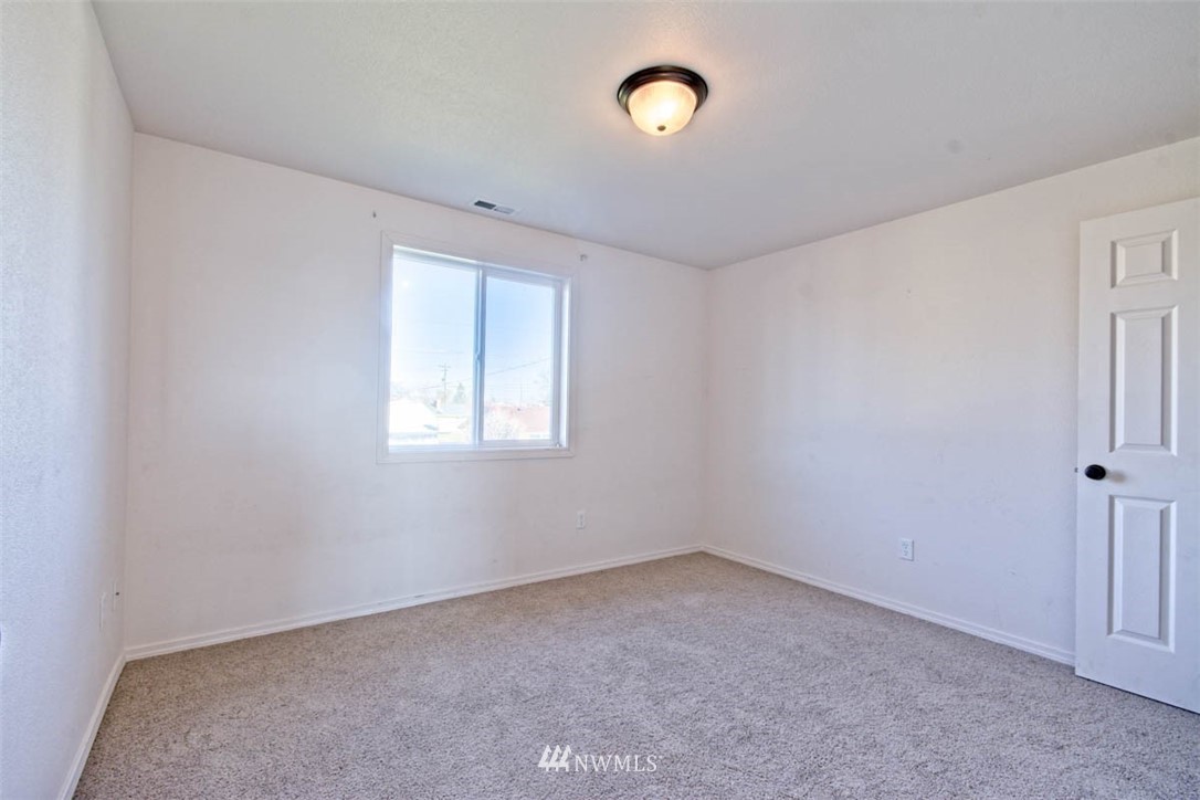 820 Polo Ridge Moses Lake, WA 98837 - Photo 15 of 23 Gallery Image 15
