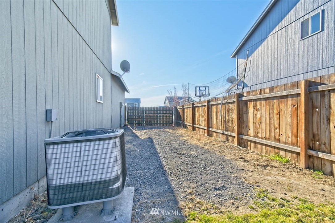 820 Polo Ridge Moses Lake, WA 98837 - Photo 19 of 23 Gallery Image 19