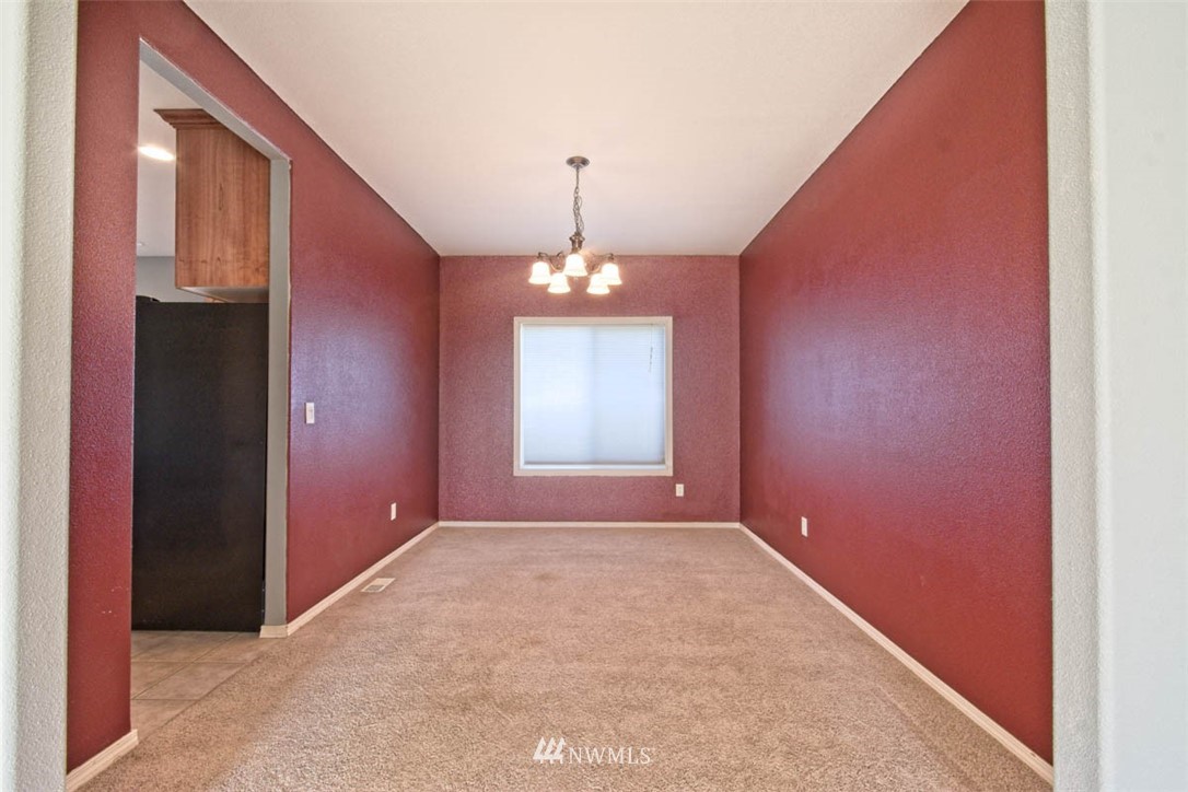 820 Polo Ridge Moses Lake, WA 98837 - Photo 5 of 23 Gallery Image 5