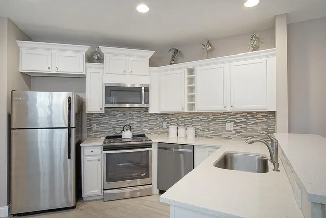 $289,000 | 8320 Mulligan Circle, Unit 2112, Port St. Lucie, FL 34986