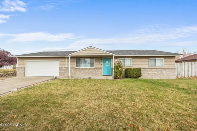 $365,000 | 621 Westwind Drive, Zillah, WA 98953