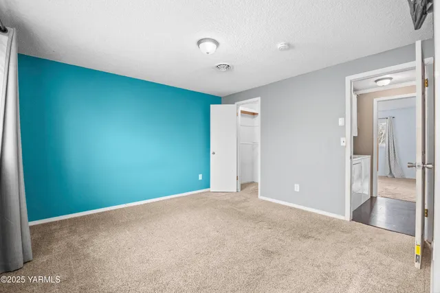 $365,000 | 621 Westwind Drive, Zillah, WA 98953