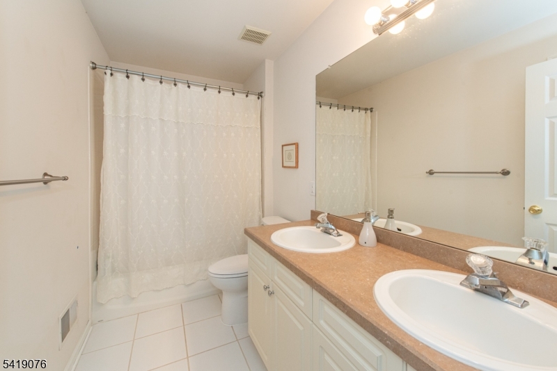 1240 South Beverwyck Road Parsippany, NJ 07054 - Photo 21 of 26