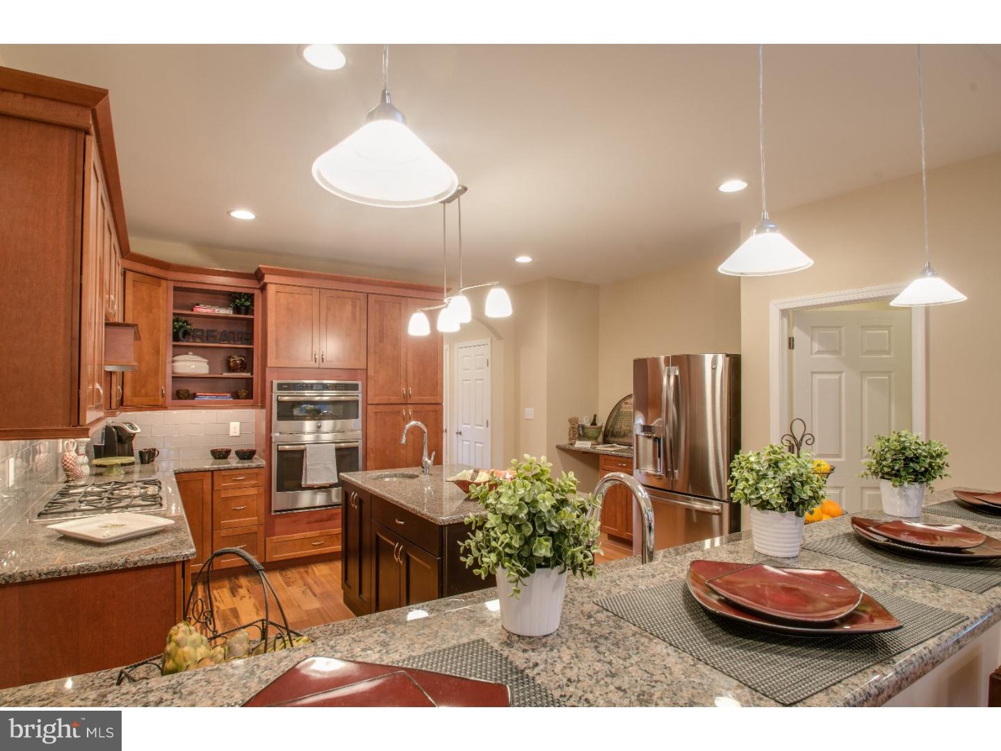 817 Weadley Road Radnor, PA 19087 - Photo 6 of 25 Kitchen