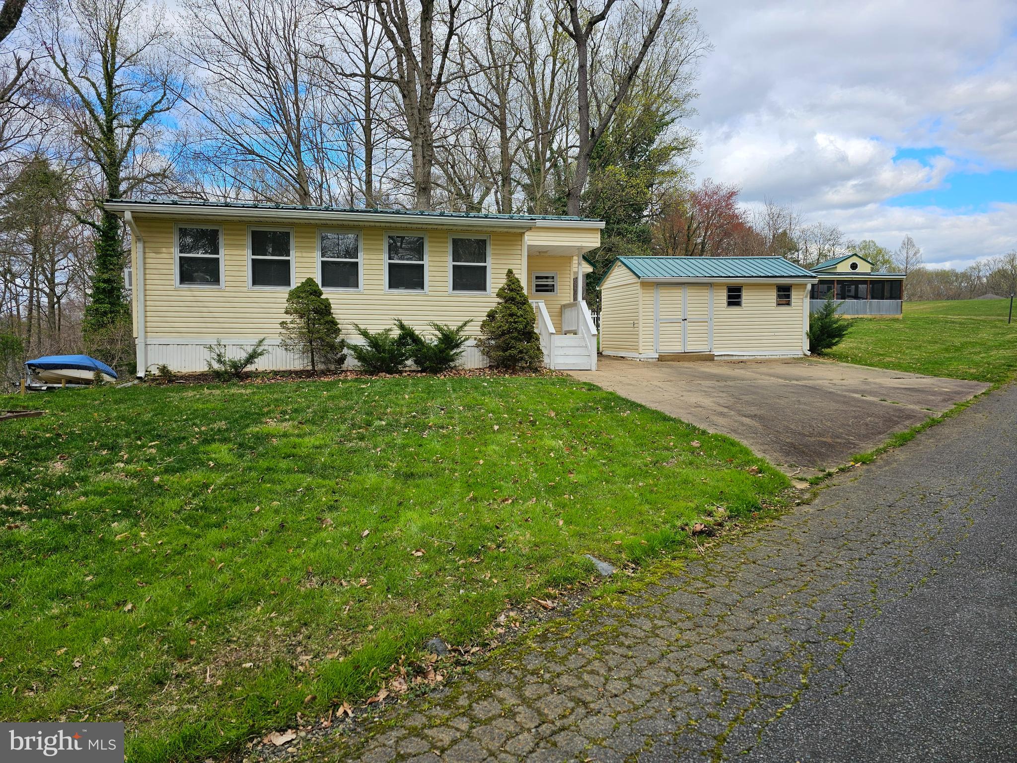 123-124 Cooh Lane Unit Gln 2