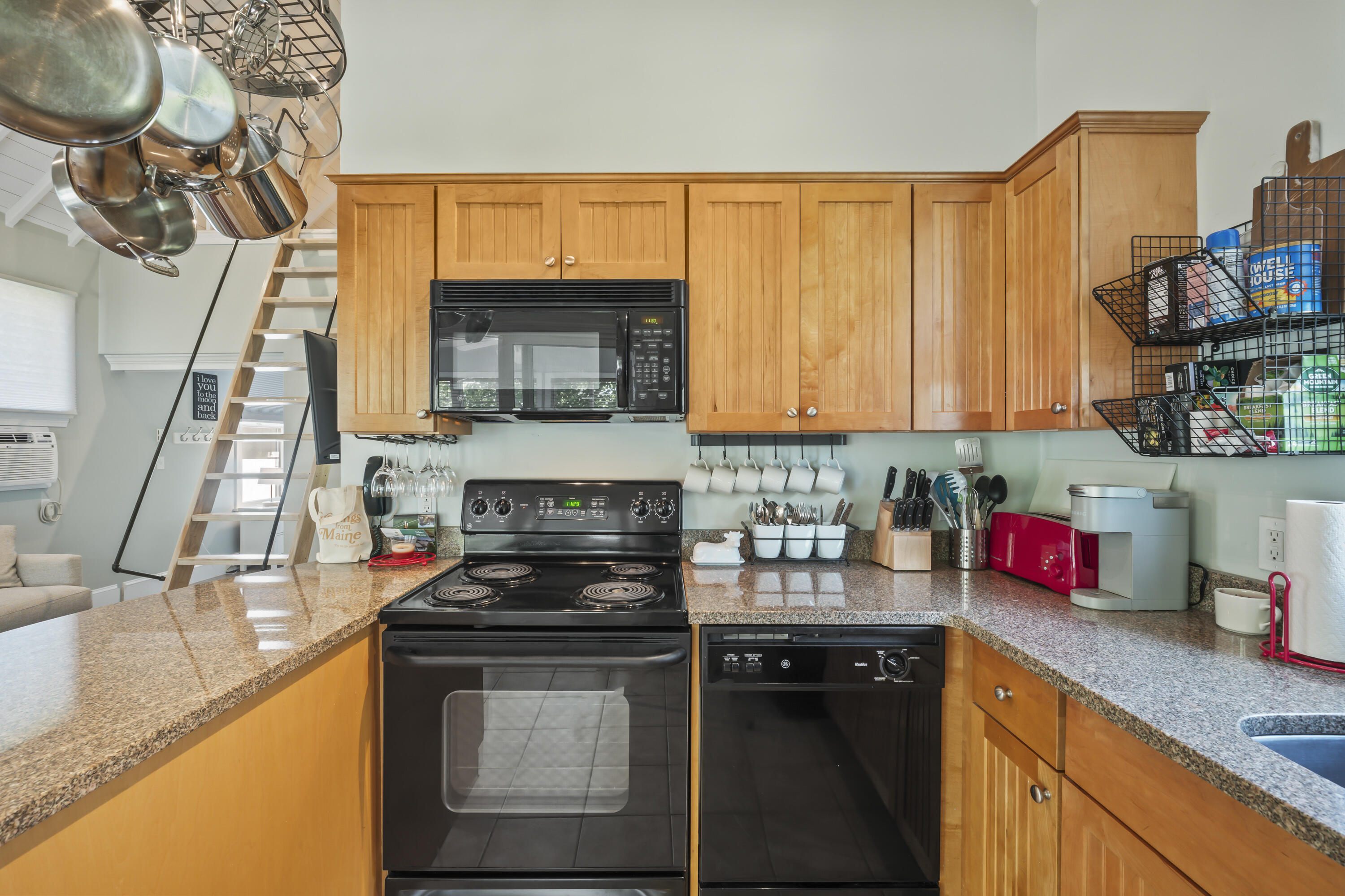 454 Post Road, Unit 107 Wells, ME 04090 - Photo 20 of 42 Granite Counters