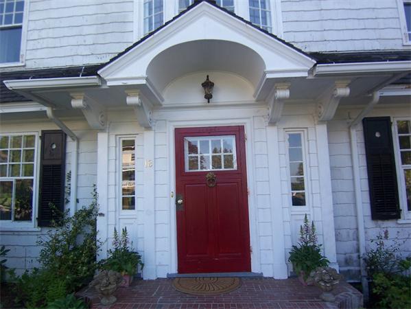 18 Kenilworth Road Worcester, MA 01602 - Photo 2 of 14 Gallery Image 2